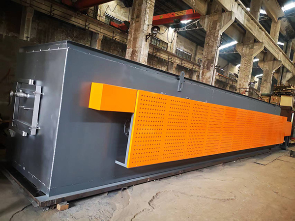 網(wǎng)帶淬火爐